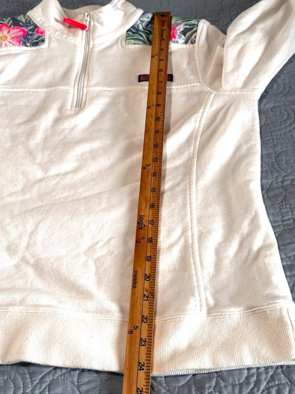 Vineyard Vines Womens M White 1/4 Zip Pullover With Floral Yoke Design 100% Cott - Picture 6 of 7